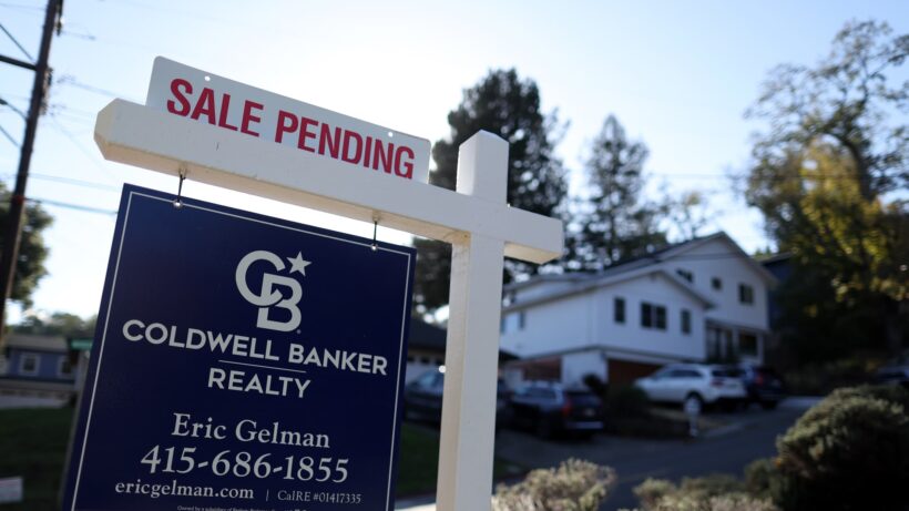 november-pending-home-sales-were-unchanged,-despite-a-sharp-drop-in-mortgage-rates